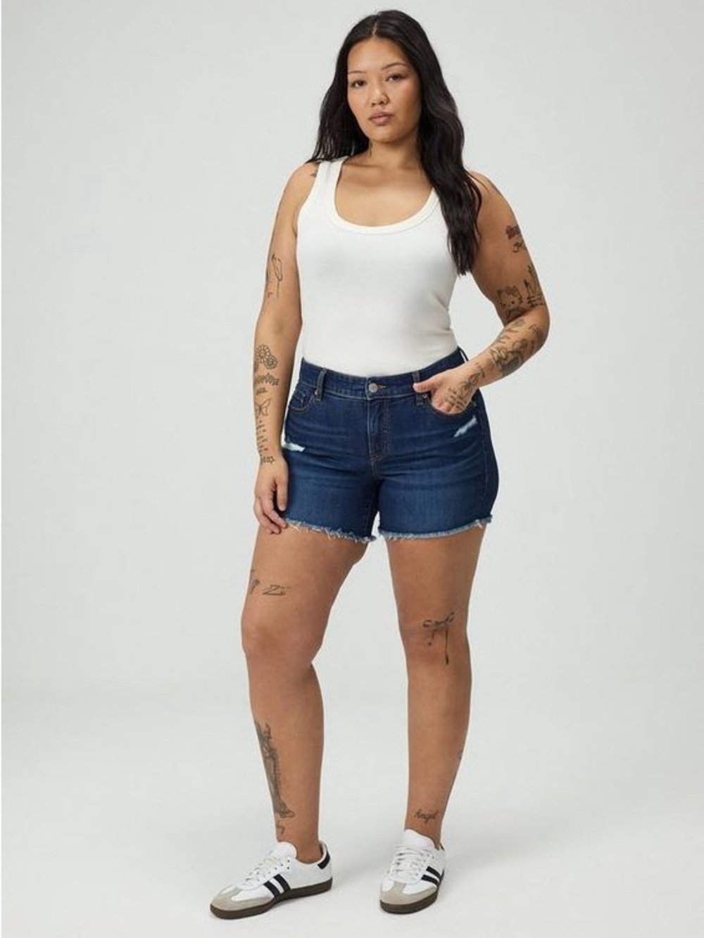 TORRID Short 5” Mid Rise Boondocks